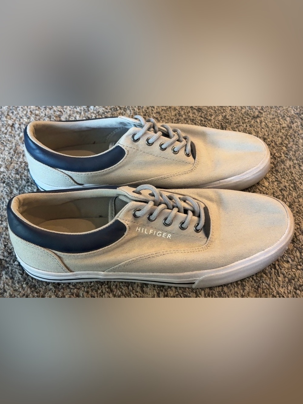 Tommy Hilfiger Men’s Canvas Sneakers, 7.5